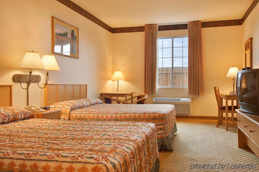 The Inn At Rolling Hills Casino & Resort Corning Quarto foto